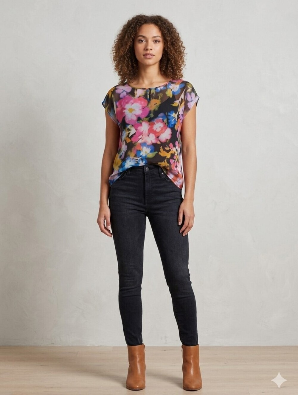 Jessica Petite Watercolor Floral Blouse | Size 8P 🌸✨